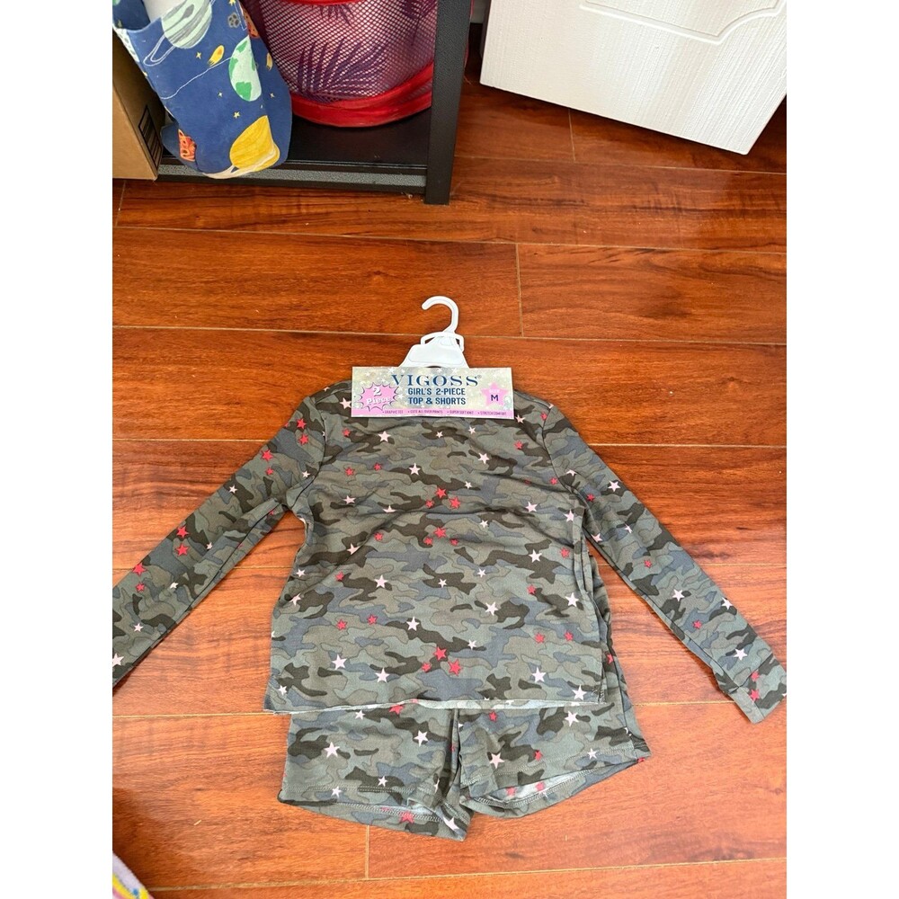 VIGOSS Girls Camo Star Print 2-Piece Top & Shorts Set M